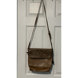Simply Noelle Shoulder Bag Crossbody Purse Boho Faux Leather Handle Strap 11x10